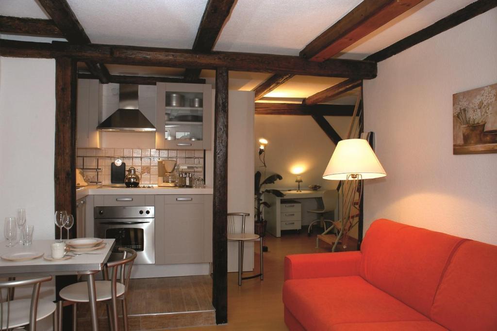 Superior Apartment,14628434:JPEG